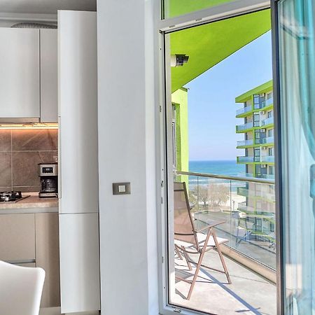 Sea Love Apt Spa N Pools Beach Resort Năvodari Eksteriør billede