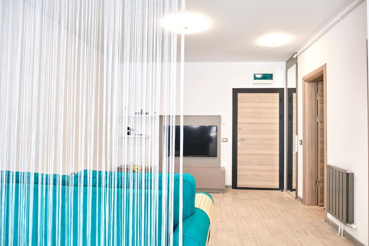 Sea Love Apt Spa N Pools Beach Resort Năvodari Eksteriør billede