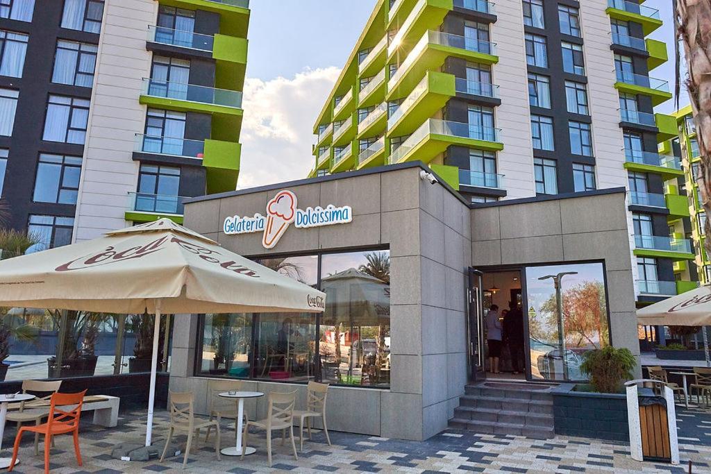 Sea Love Apt Spa N Pools Beach Resort Năvodari Eksteriør billede
