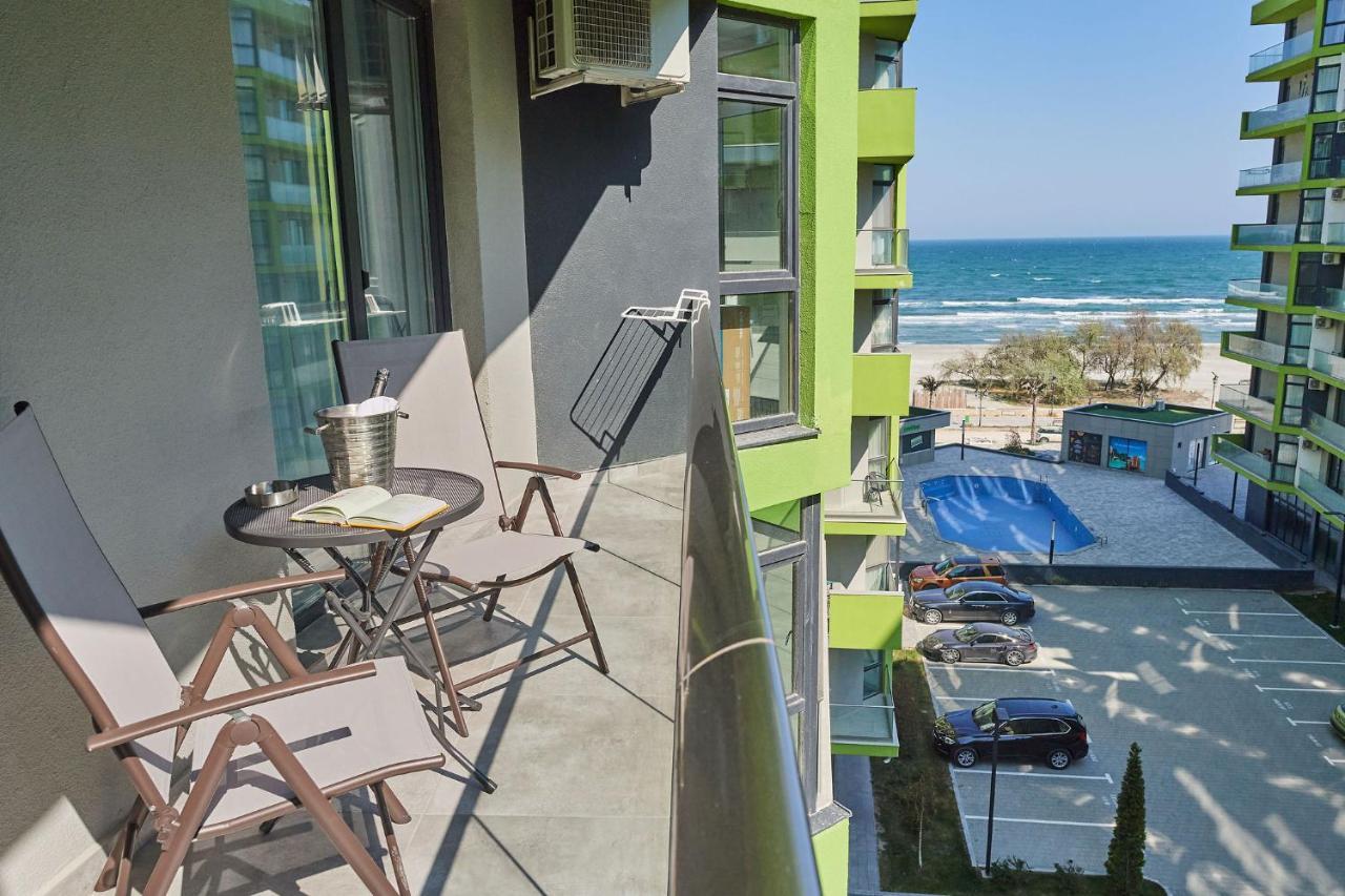 Sea Love Apt Spa N Pools Beach Resort Năvodari Eksteriør billede
