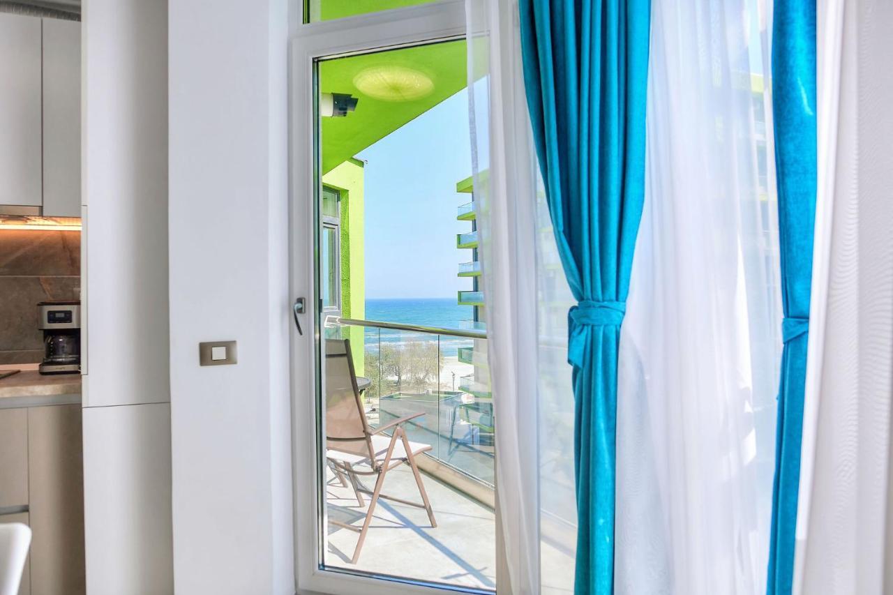 Sea Love Apt Spa N Pools Beach Resort Năvodari Eksteriør billede